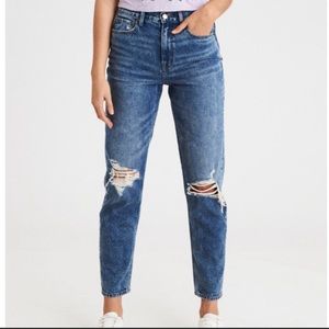 American Eagle Mom Jeans